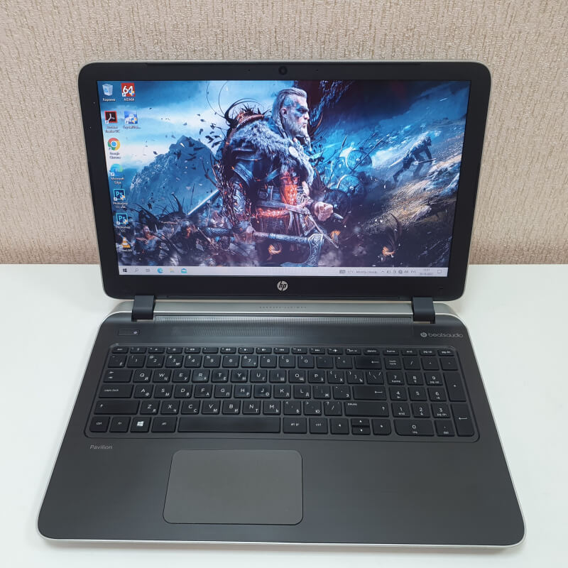 HP 15zp110nr