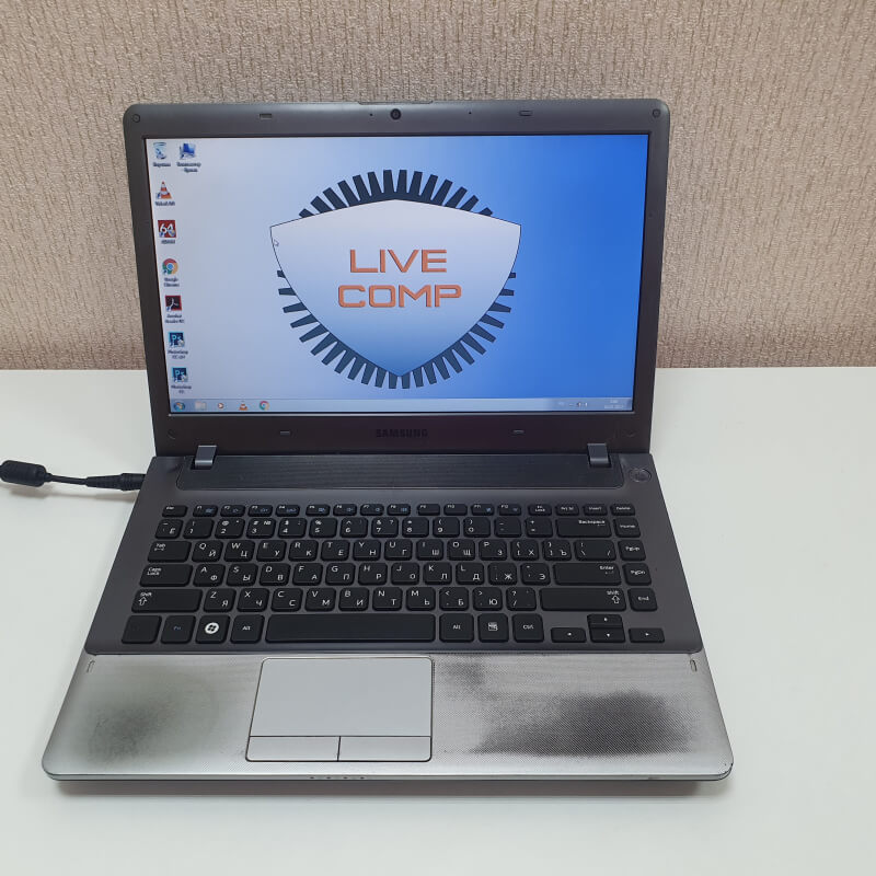 Samsung Np355v4c